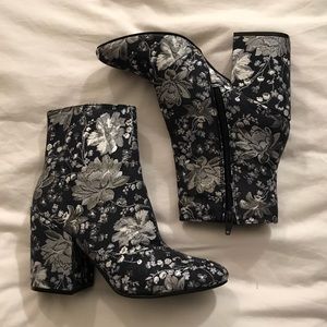 Merona Patterned Heels - Navy and silver